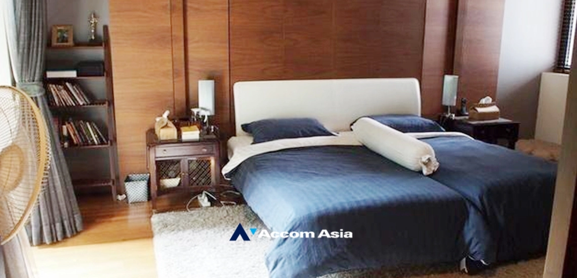 12  5 br House For Sale in Sukhumvit ,Bangkok BTS Phrom Phong AA34231