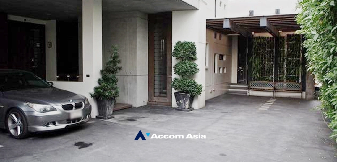 18  5 br House For Sale in Sukhumvit ,Bangkok BTS Phrom Phong AA34231