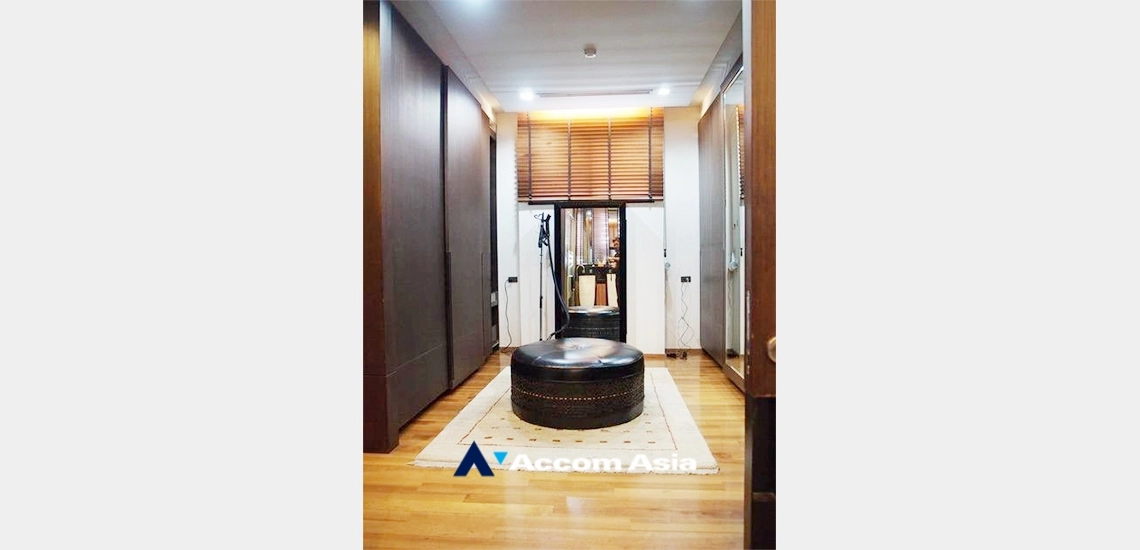17  5 br House For Sale in Sukhumvit ,Bangkok BTS Phrom Phong AA34231