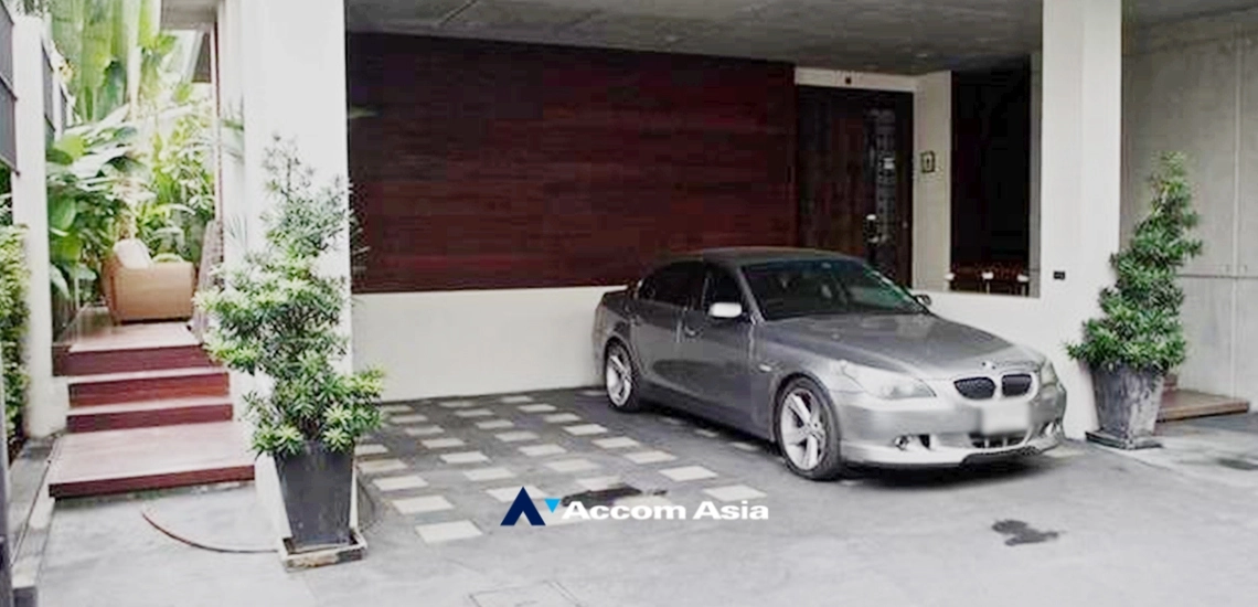 19  5 br House For Sale in Sukhumvit ,Bangkok BTS Phrom Phong AA34231
