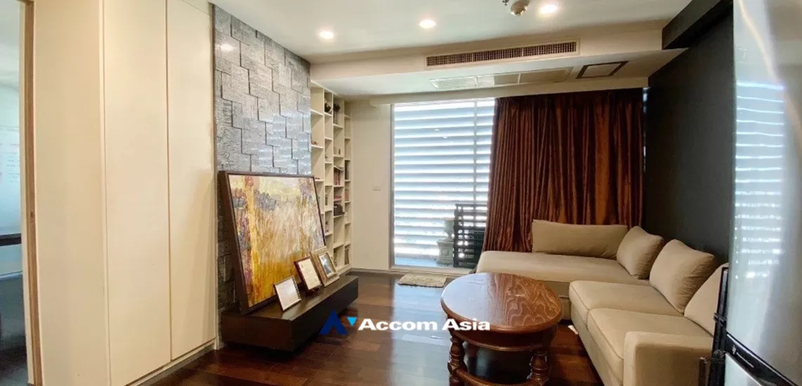 Noble Lite Condominium  1 Bedroom for Sale BTS Ari in Phaholyothin Bangkok
