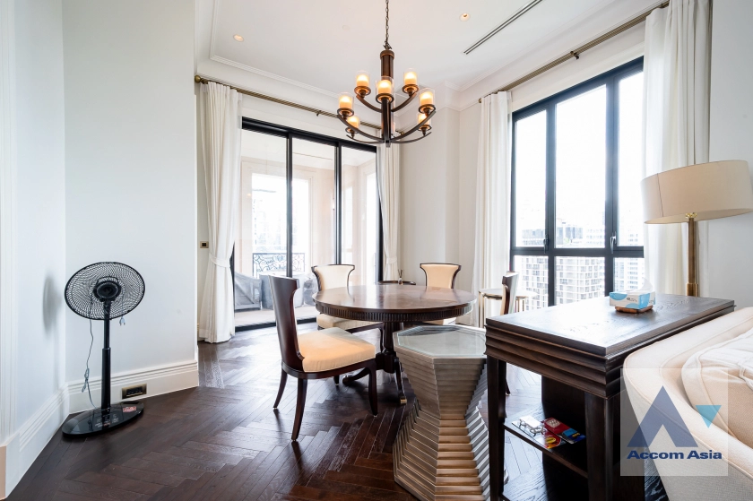 8  2 br Condominium for rent and sale in Ploenchit ,Bangkok BTS Ploenchit at 98 Wireless AA34254