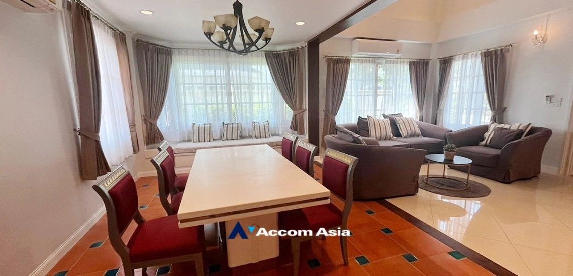 15  3 br House For Rent in Bang Na ,Bangkok BTS Bearing at Fantasia Villa 3  AA34257