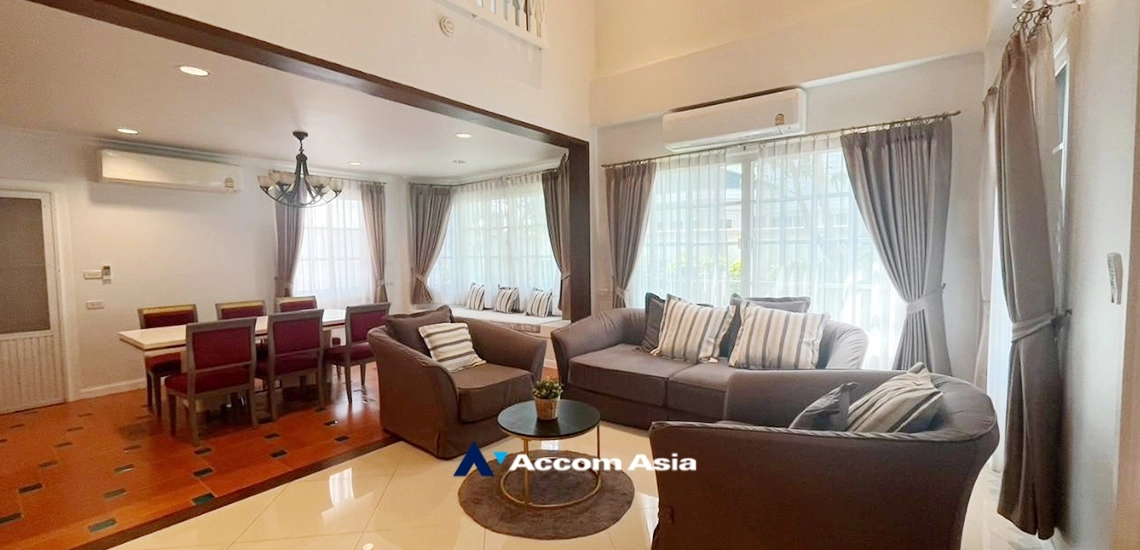 10  3 br House For Rent in Bang Na ,Bangkok BTS Bearing at Fantasia Villa 3  AA34257