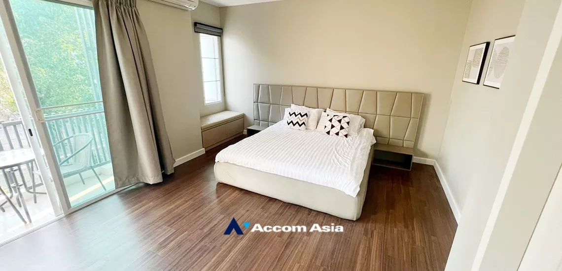 8  3 br Townhouse For Rent in  ,Bangkok BTS On Nut at Town Avenue Srinagarin AA34259