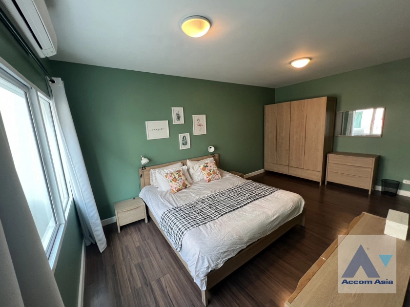 7  3 br Townhouse for rent and sale in Sukhumvit ,Bangkok BTS On Nut at Town Avenue Srinagarin AA34259