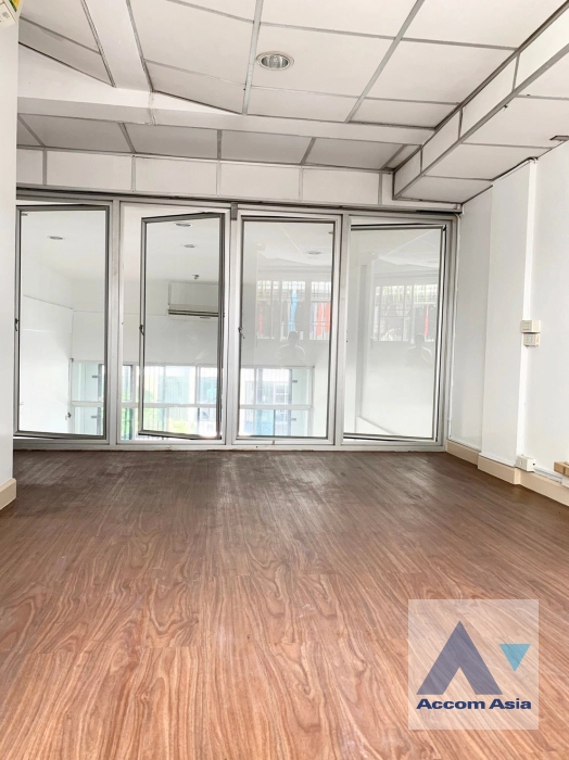 7  3 br Townhouse For Rent in Sukhumvit ,Bangkok BTS Thong Lo AA34265