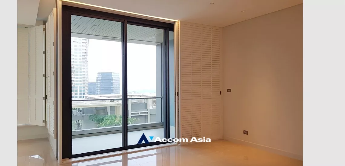  1  2 br Condominium For Rent in Ploenchit ,Bangkok BTS Chitlom at Sindhorn Residence AA34284