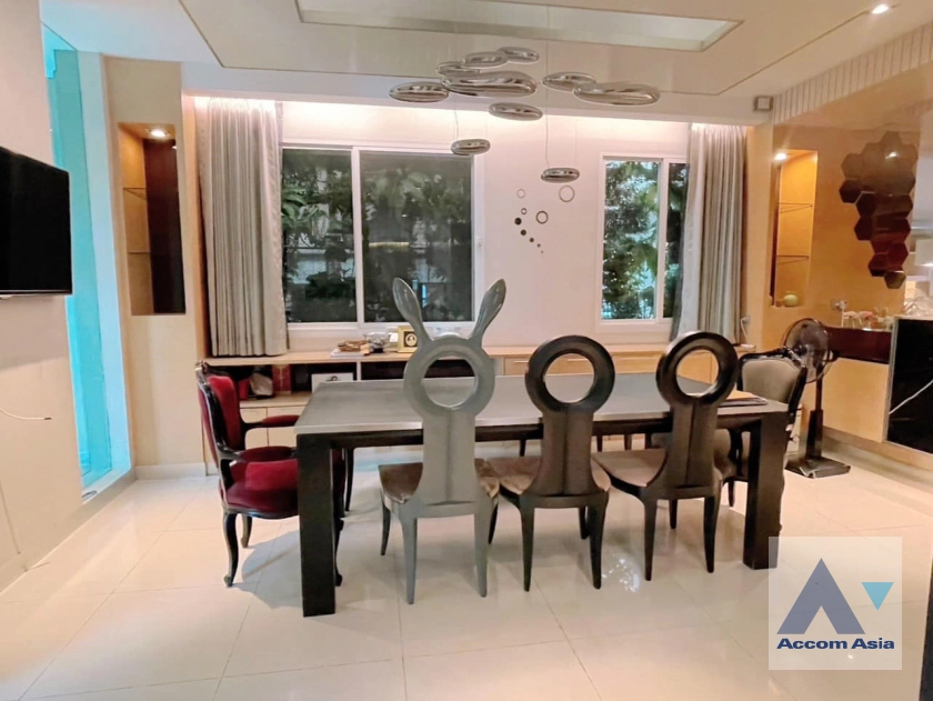  1  4 br House for rent and sale in Pattanakarn ,Bangkok  at Golden Nakara Onnut Motorway AA34286