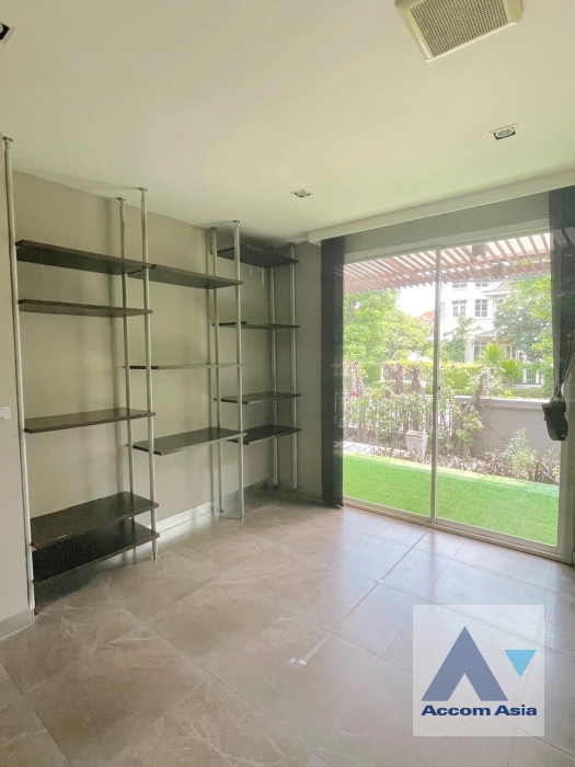 7  4 br House for rent and sale in Pattanakarn ,Bangkok  at Golden Nakara Onnut Motorway AA34286