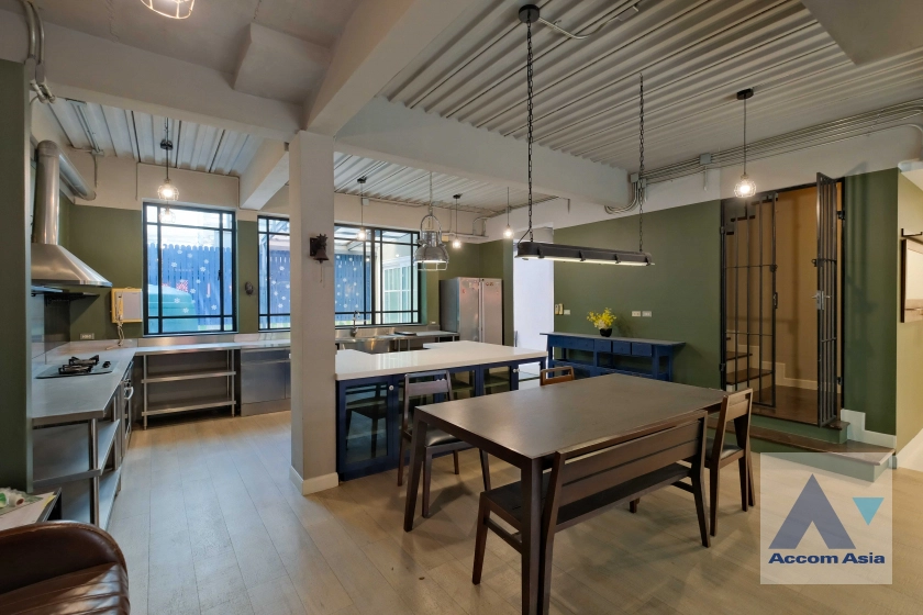 5  3 br House For Rent in Sukhumvit ,Bangkok BTS Thong Lo at Baan Klang Krung Thonglor AA34287