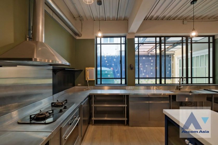 6  3 br House For Rent in Sukhumvit ,Bangkok BTS Thong Lo at Baan Klang Krung Thonglor AA34287