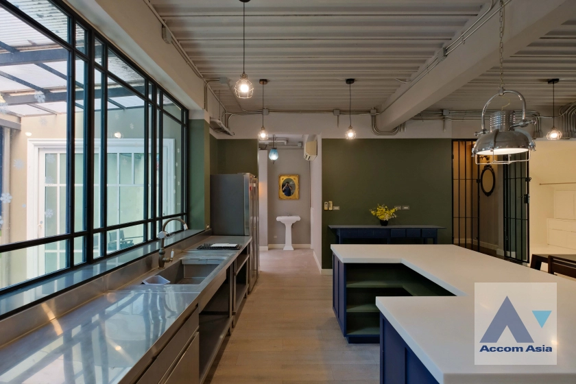 7  3 br House For Rent in Sukhumvit ,Bangkok BTS Thong Lo at Baan Klang Krung Thonglor AA34287