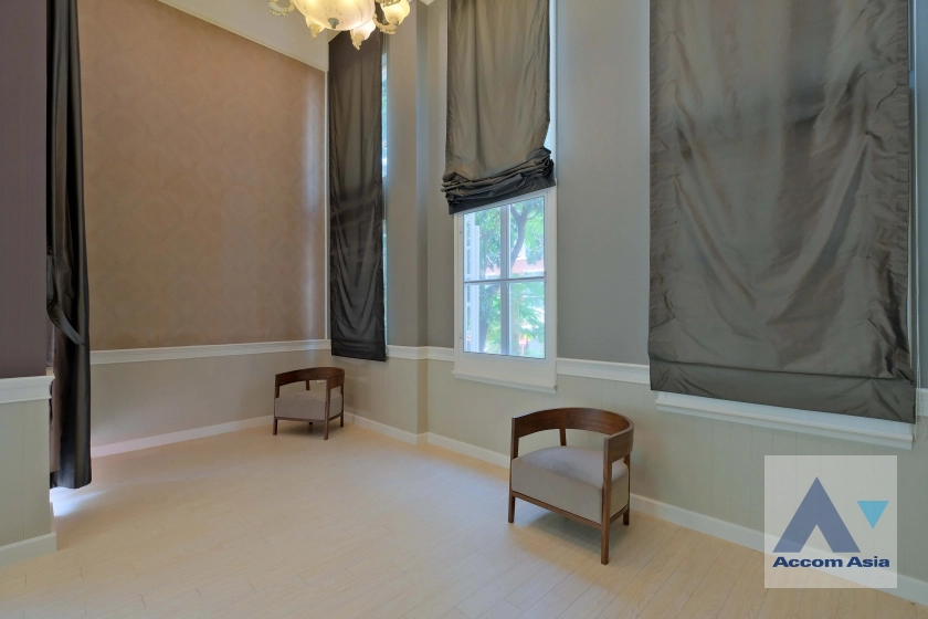 11  3 br House For Rent in Sukhumvit ,Bangkok BTS Thong Lo at Baan Klang Krung Thonglor AA34287