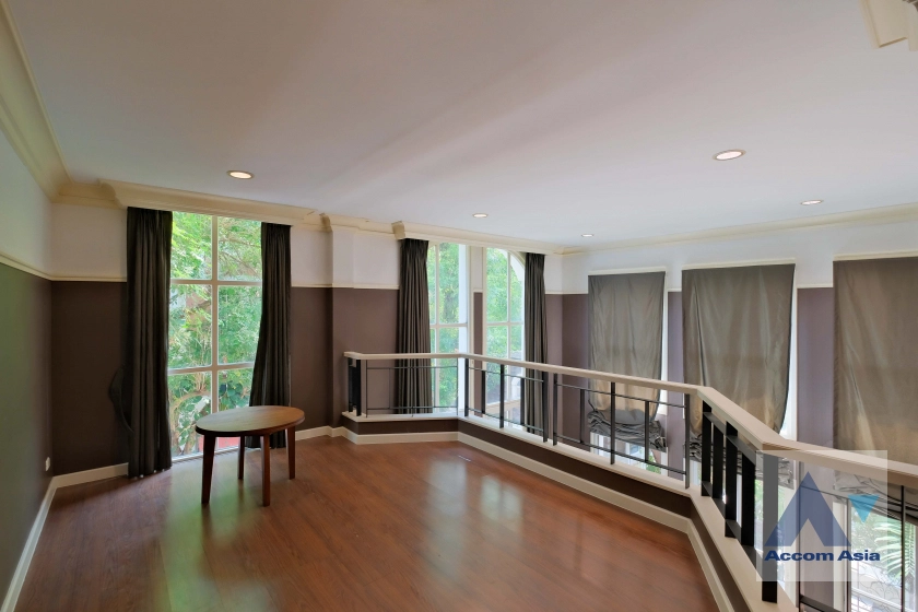  1  3 br House For Rent in Sukhumvit ,Bangkok BTS Thong Lo at Baan Klang Krung Thonglor AA34287