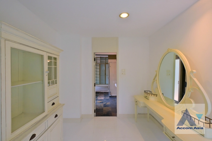 16  3 br House For Rent in Sukhumvit ,Bangkok BTS Thong Lo at Baan Klang Krung Thonglor AA34287