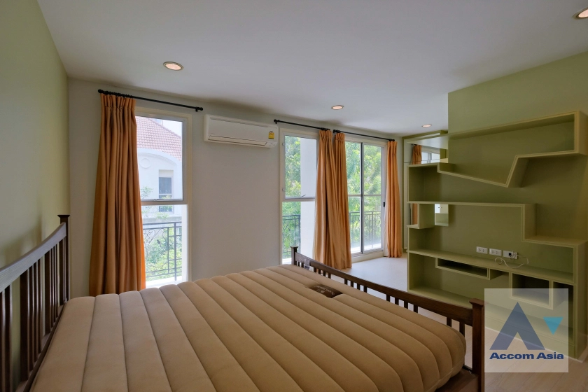 20  3 br House For Rent in Sukhumvit ,Bangkok BTS Thong Lo at Baan Klang Krung Thonglor AA34287
