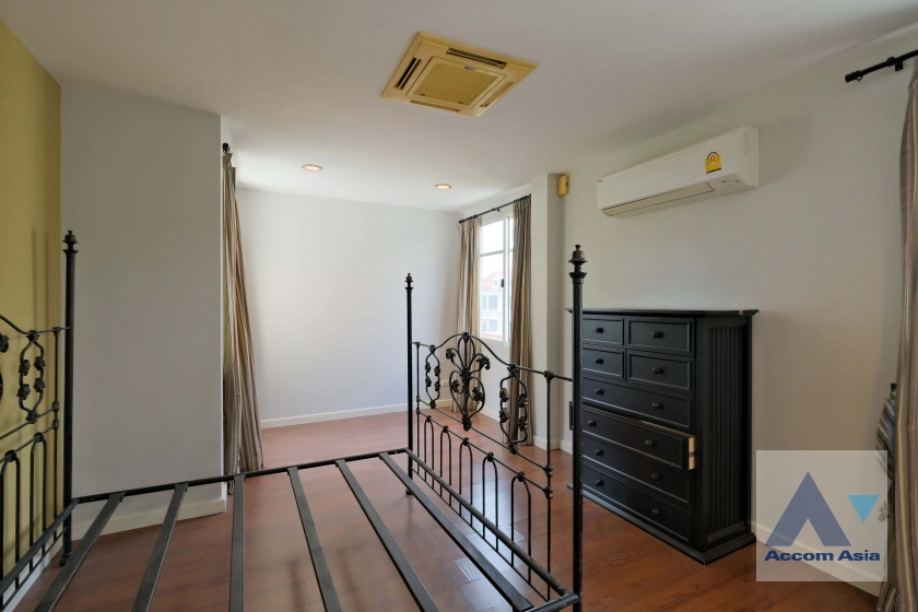 23  3 br House For Rent in Sukhumvit ,Bangkok BTS Thong Lo at Baan Klang Krung Thonglor AA34287