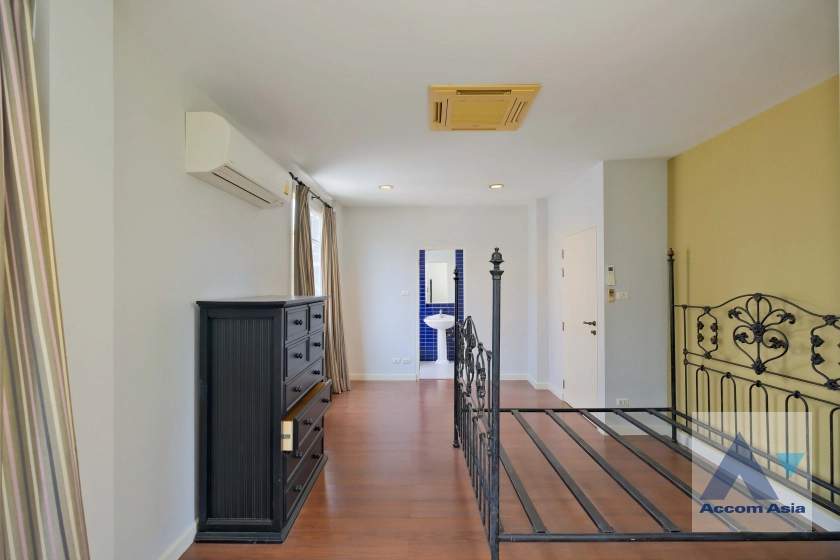 24  3 br House For Rent in Sukhumvit ,Bangkok BTS Thong Lo at Baan Klang Krung Thonglor AA34287