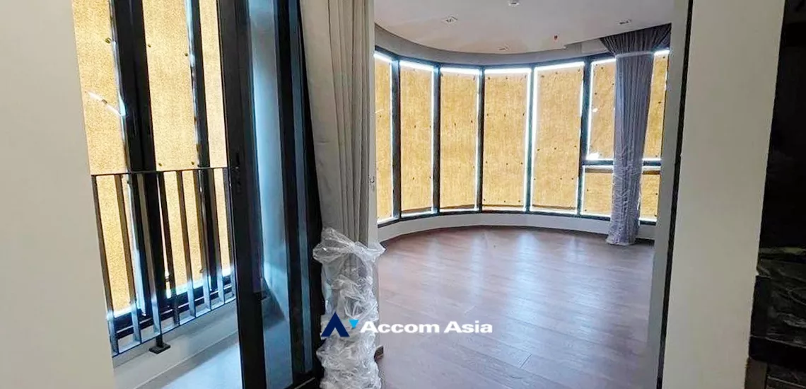  2  2 br Condominium For Sale in  ,Bangkok BTS Victory Monument at Ideo Q Victory AA34293