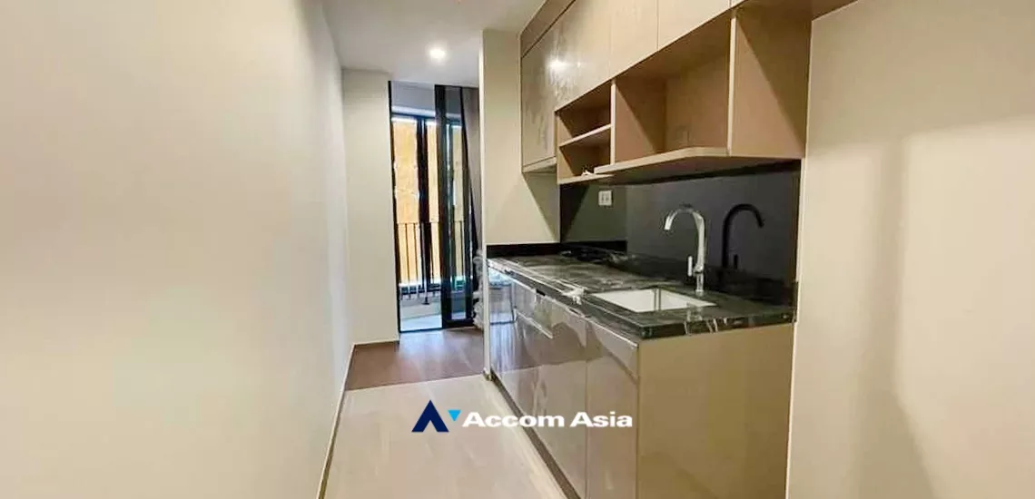 4  2 br Condominium For Sale in  ,Bangkok BTS Victory Monument at Ideo Q Victory AA34293