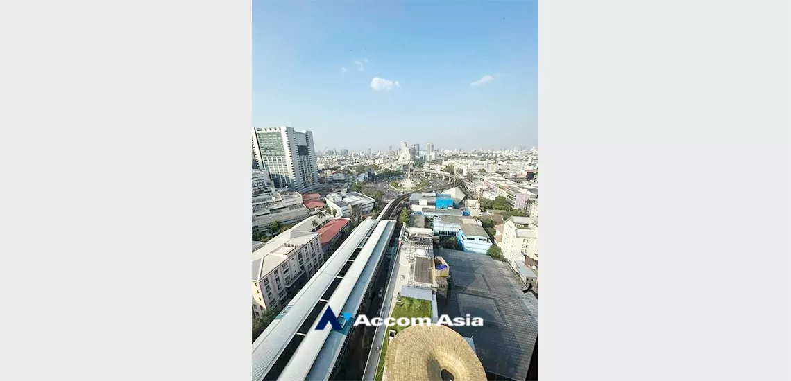 9  2 br Condominium For Sale in  ,Bangkok BTS Victory Monument at Ideo Q Victory AA34293