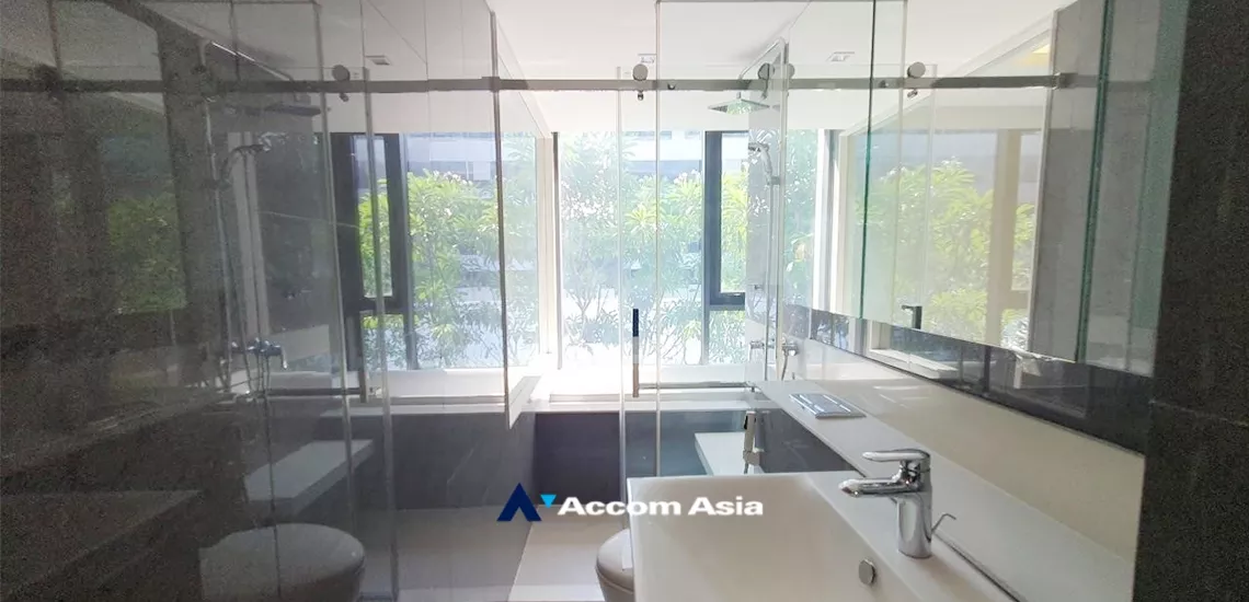 9  2 br Condominium For Sale in Sukhumvit ,Bangkok BTS Thong Lo at Urbitia Thonglor AA34300