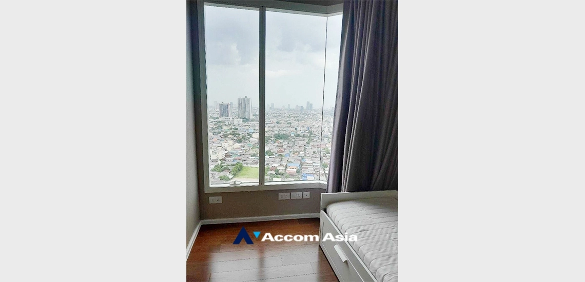 5  2 br Condominium For Sale in Rama 3 ,Bangkok BTS Saphan Taksin at Menam Residences AA34301
