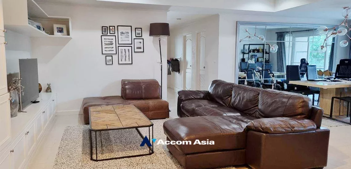 Fully Furnished |  3 Bedrooms  Condominium For Sale in Sukhumvit, Bangkok  near BTS Thong Lo (AA34310)