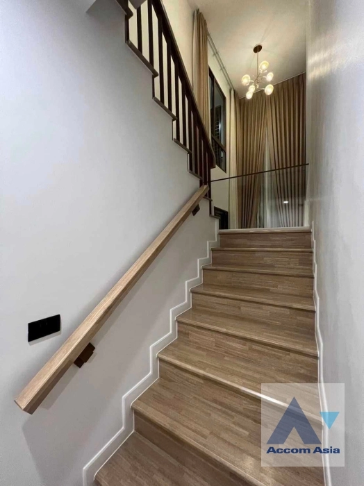 6  4 br House For Rent in Krungthep Kreetha ,Bangkok MRT Yaek Lam Sali at Burasiri Krungthep Kreetha AA34321