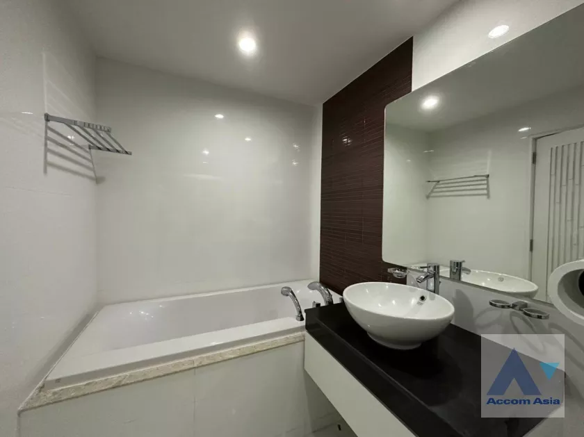 8  2 br Condominium For Rent in Sathorn ,Bangkok BRT Technic Krungthep at The Star Estate At Narathiwas AA34355