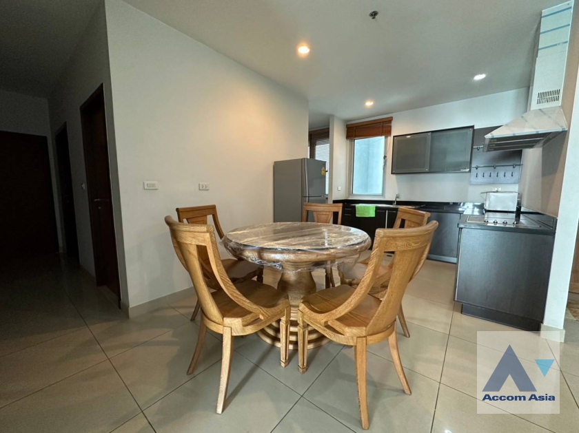 unit 3 Bedrooms  Condominium For Rent in Sathorn, Bangkok  near BRT Technic Krungthep (AA34359)