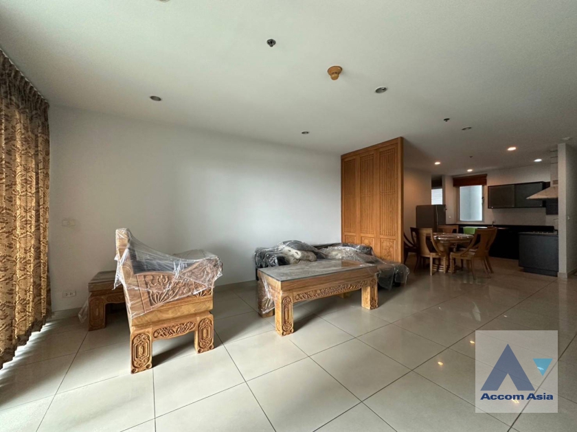 unit 3 Bedrooms  Condominium For Rent in Sathorn, Bangkok  near BRT Technic Krungthep (AA34359)