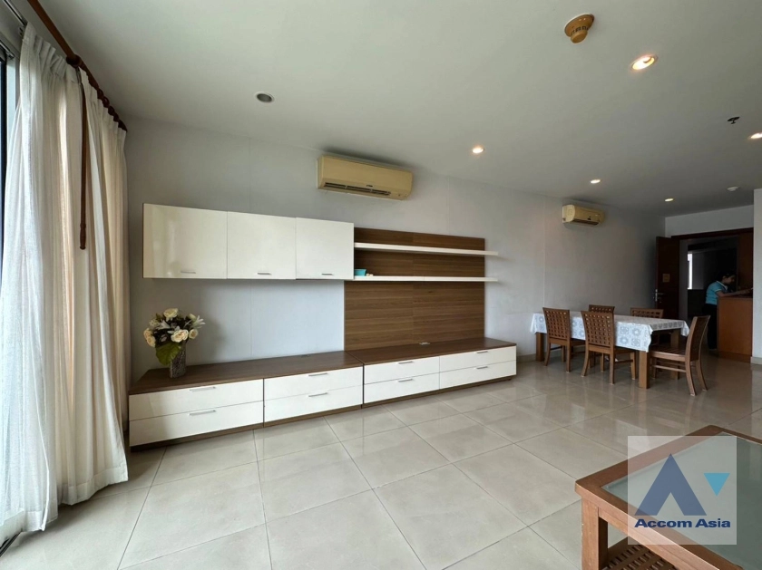 unit 3 Bedrooms  Condominium For Rent in Sathorn, Bangkok  near BRT Technic Krungthep (AA34370)