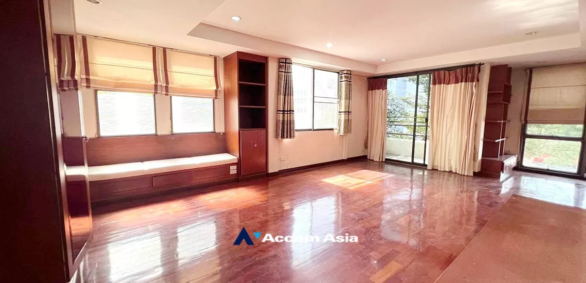 11  4 br House for rent and sale in ratchadapisek ,Bangkok BTS Thong Lo AA34374