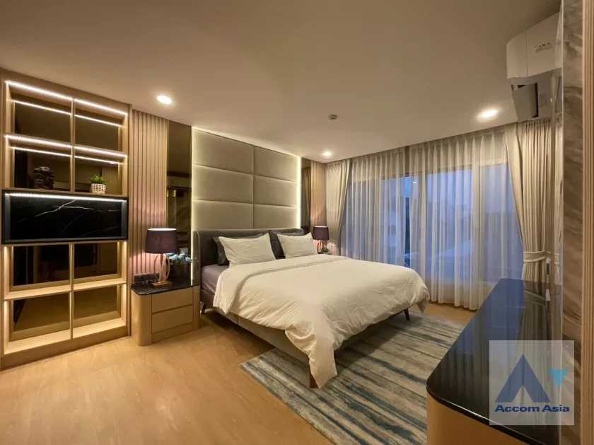 7  3 br Condominium for rent and sale in Ploenchit ,Bangkok BTS Ploenchit at Navin Court AA34379