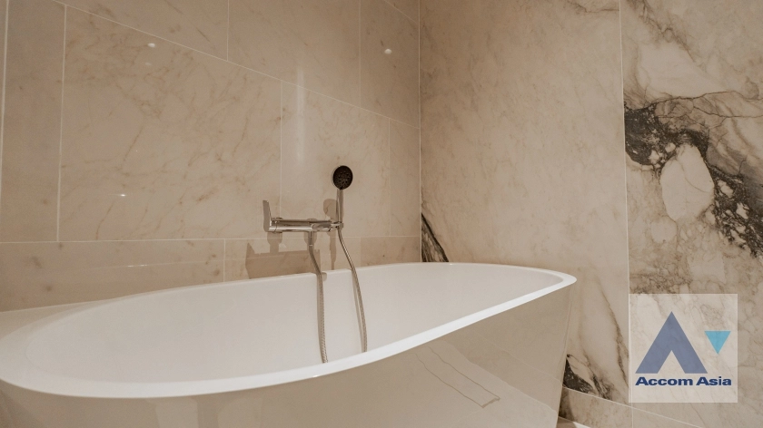 19  2 br Condominium for rent and sale in Ploenchit ,Bangkok BTS Ploenchit at Tonson One Residence AA34393