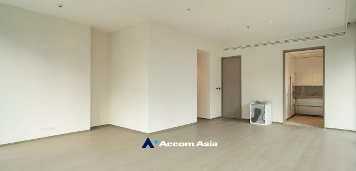 4  2 br Condominium For Sale in Ploenchit ,Bangkok BTS Chitlom at Scope Langsuan AA34397