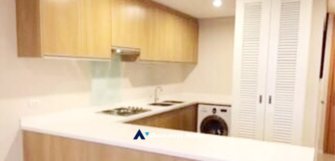 4  2 br Condominium For Sale in Phaholyothin ,Bangkok MRT Phetchaburi - ARL Makkasan at Villa Asoke AA34426