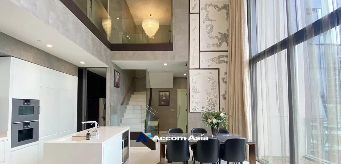 Double High Ceiling, Duplex Condo |  2 Bedrooms  Condominium For Rent & Sale in Sukhumvit, Bangkok  near BTS Phrom Phong (AA34429)