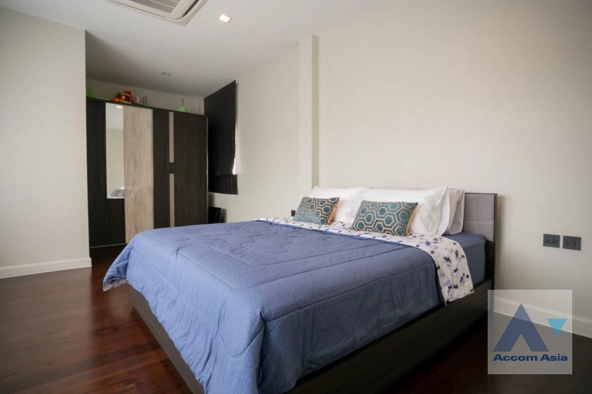 33  3 br House for rent and sale in Lat Phrao ,Bangkok  at The Gentry Ekamai - Ladprao AA34434