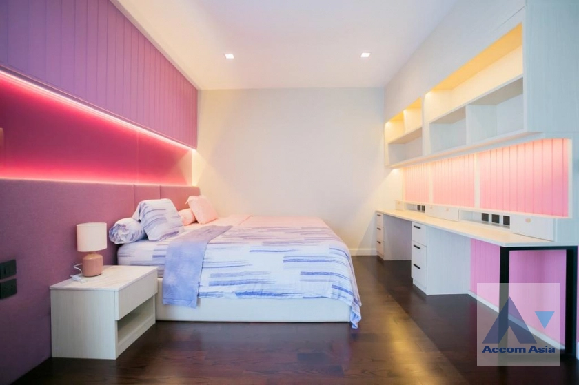 28  3 br House for rent and sale in Lat Phrao ,Bangkok  at The Gentry Ekamai - Ladprao AA34434