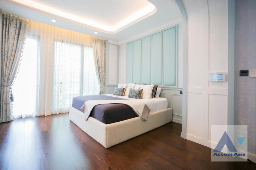 18  3 br House for rent and sale in Lat Phrao ,Bangkok  at The Gentry Ekamai - Ladprao AA34434