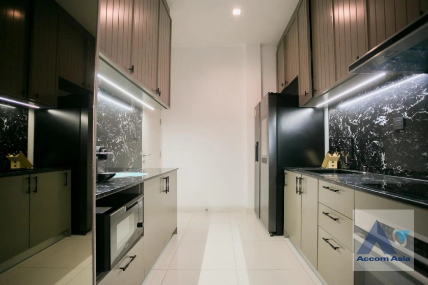 16  3 br House for rent and sale in Lat Phrao ,Bangkok  at The Gentry Ekamai - Ladprao AA34434