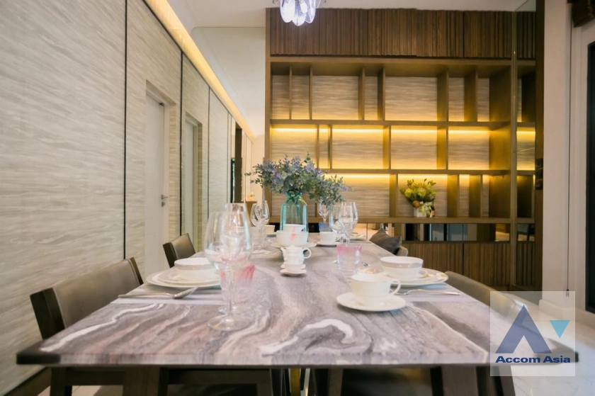 11  3 br House for rent and sale in Lat Phrao ,Bangkok  at The Gentry Ekamai - Ladprao AA34434