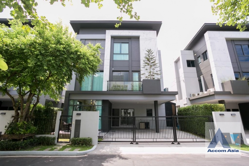  1  3 br House for rent and sale in Lat Phrao ,Bangkok  at The Gentry Ekamai - Ladprao AA34434