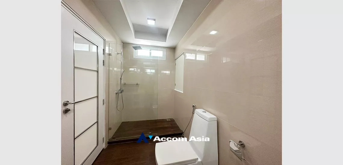 18  3 br Apartment For Rent in Sukhumvit ,Bangkok BTS Asok - MRT Sukhumvit at The Truly Beyond AA34435
