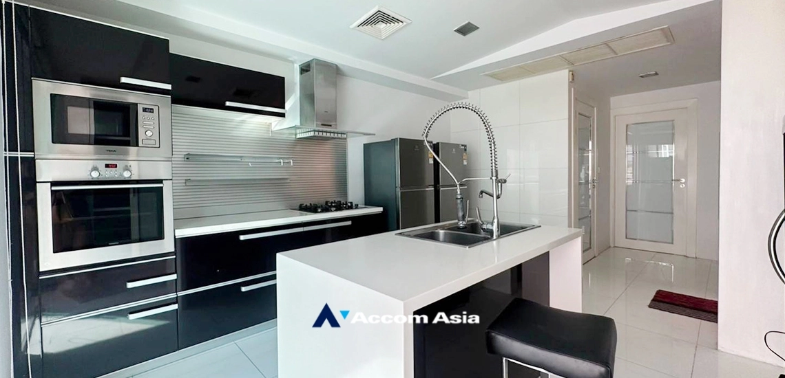 5  3 br Apartment for rent and sale in Sukhumvit ,Bangkok BTS Asok at The Truly Beyond AA34435