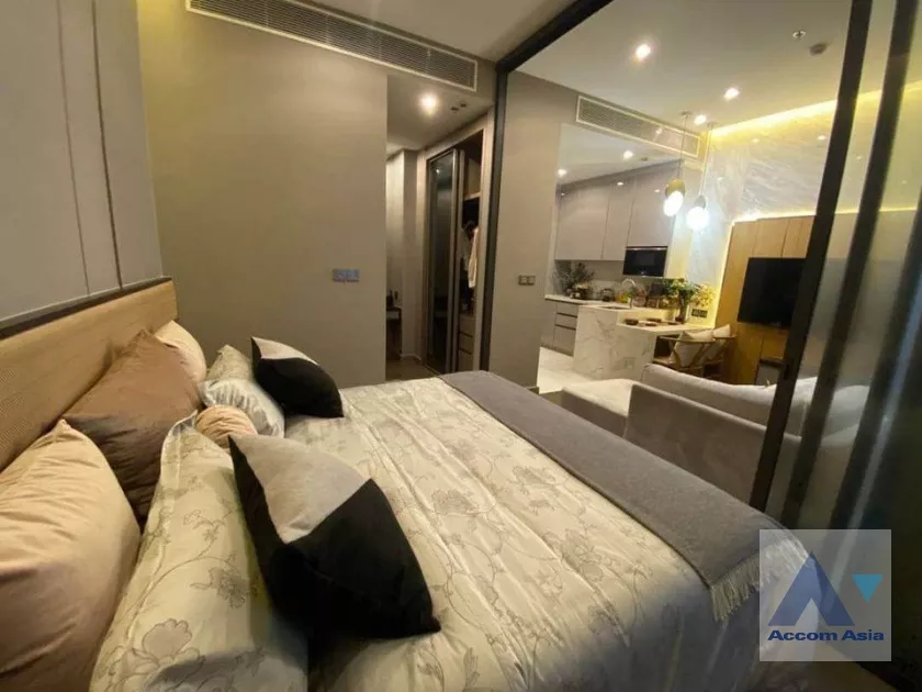 8  1 br Condominium for rent and sale in Ratchadaphisek ,Bangkok BTS Asok - MRT Phetchaburi at The Esse At Singha Complex AA34443