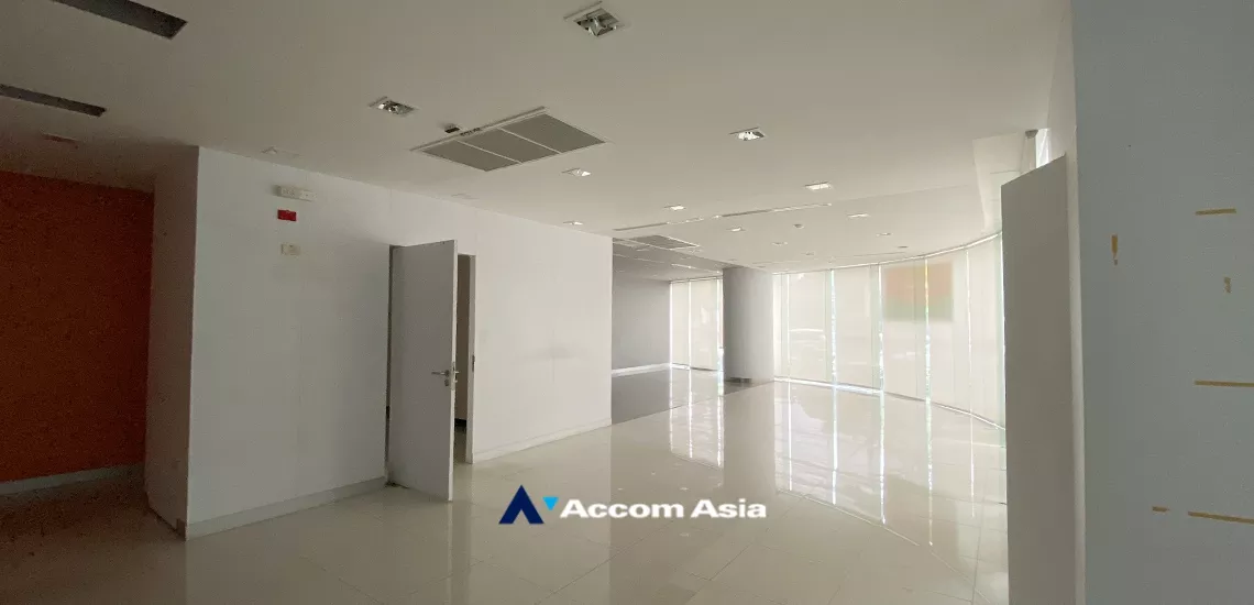 8  Office Space for rent and sale in Sukhumvit ,Bangkok BTS Phra khanong at PB Tower AA34447